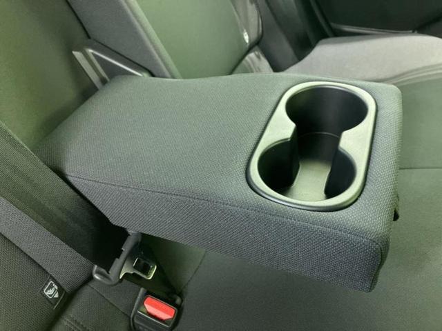 プリウス Ｇ　新品タイヤ／保証書／ディスプレイオーディオ＋ナビ８インチ／衝突安全装置／シートヒーター／全方位モニター／車線逸脱防止支援システム／ドライブレコーダー　純正／ヘッドランプ　ＬＥＤ　衝突被害軽減システム（32枚目）