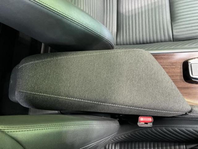 オーラ Ｇレザーエディション　ＢＯＳＥ／保証書／純正　９インチ　ＳＤナビ／インテリジェントルームミラー／エマージェンシーブレーキ／シートヒーター　前席／アラウンドビューモニター／車線逸脱防止支援システム／シート　ハーフレザー（29枚目）