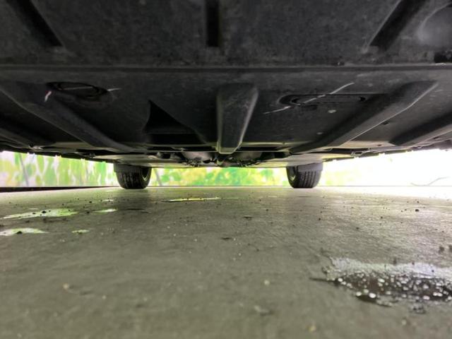 オーラ Ｇレザーエディション　ＢＯＳＥ／保証書／純正　９インチ　ＳＤナビ／インテリジェントルームミラー／エマージェンシーブレーキ／シートヒーター　前席／アラウンドビューモニター／車線逸脱防止支援システム／シート　ハーフレザー（43枚目）