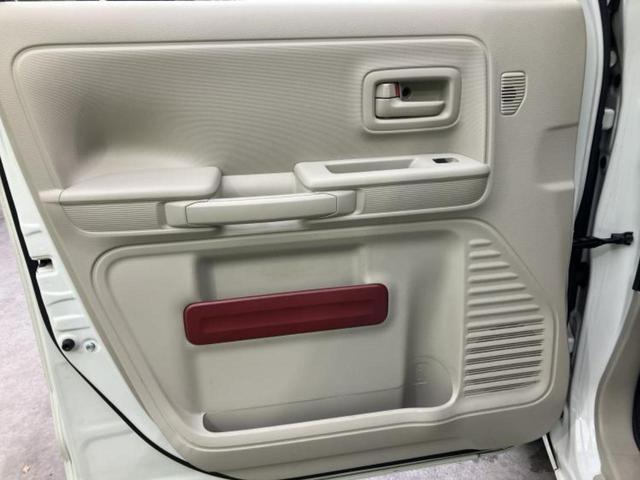 スペーシア ハイブリッドＸ　新品タイヤ／保証書／純正　ＳＤナビ／衝突安全装置／両側電動スライドドア／シートヒーター　運転席／全方位モニター／車線逸脱防止支援システム／ＵＳＢジャック／Ｂｌｕｅｔｏｏｔｈ接続／ＥＢＤ付ＡＢＳ（20枚目）