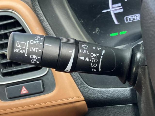 ヴェゼル ハイブリッドＺ・ホンダセンシング　新品タイヤ／保証書／純正　ＳＤナビ／ホンダセンシング／シートヒーター／シート　ハーフレザー／ドライブレコーダー　社外／ヘッドランプ　ＬＥＤ／ＵＳＢジャック／Ｂｌｕｅｔｏｏｔｈ接続／ＥＴＣ　バックカメラ（17枚目）