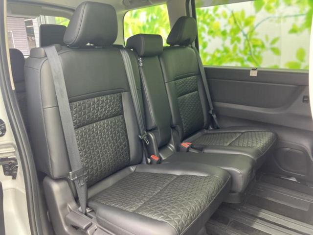 セレナ eパワーハイウェイスターV 新品タイヤ/保証書/純正 SDナビ/インテリジェントルームミラー/衝突安全装置/両側電動スライドドア/アラウンドビューモニター/車線逸脱防止支援システム/シート 合皮/ドライブレコーダー 前後 禁煙車(5枚目)