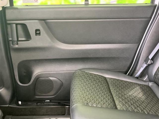 セレナ eパワーハイウェイスターV 新品タイヤ/保証書/純正 SDナビ/インテリジェントルームミラー/衝突安全装置/両側電動スライドドア/アラウンドビューモニター/車線逸脱防止支援システム/シート 合皮/ドライブレコーダー 前後 禁煙車(22枚目)