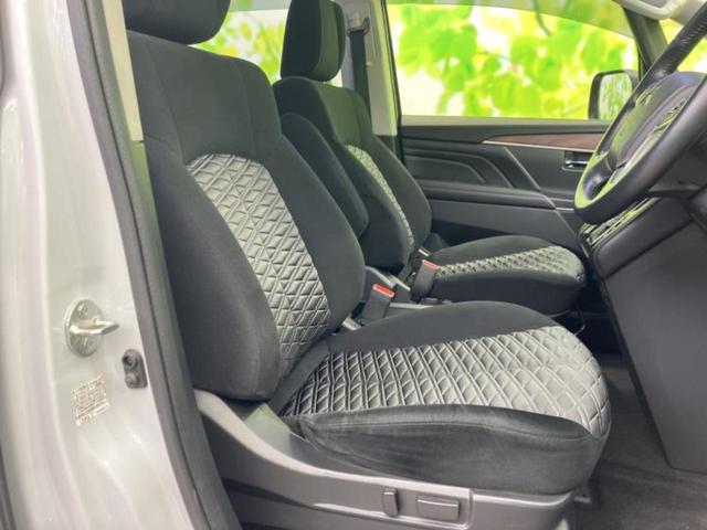 デリカD:5 4WD P 保証書/社外 11インチ SDナビ/フリップダウンモニター 社外 12.8インチ/衝突安全装置/両側電動スライドドア/シートヒーター 前席/全方位モニター/車線逸脱防止支援システム/電動バックドア(4枚目)