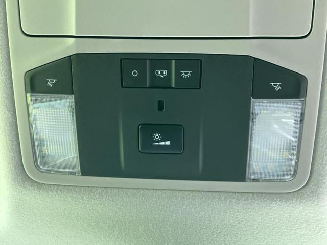 デリカD:5 4WD P 保証書/社外 11インチ SDナビ/フリップダウンモニター 社外 12.8インチ/衝突安全装置/両側電動スライドドア/シートヒーター 前席/全方位モニター/車線逸脱防止支援システム/電動バックドア(31枚目)