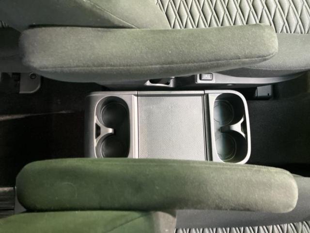 デリカD:5 4WD P 保証書/社外 11インチ SDナビ/フリップダウンモニター 社外 12.8インチ/衝突安全装置/両側電動スライドドア/シートヒーター 前席/全方位モニター/車線逸脱防止支援システム/電動バックドア(33枚目)