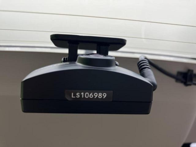 デリカD:5 4WD P 保証書/社外 11インチ SDナビ/フリップダウンモニター 社外 12.8インチ/衝突安全装置/両側電動スライドドア/シートヒーター 前席/全方位モニター/車線逸脱防止支援システム/電動バックドア(38枚目)