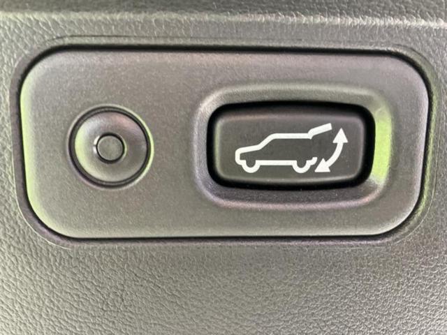 デリカD:5 4WD P 保証書/社外 11インチ SDナビ/フリップダウンモニター 社外 12.8インチ/衝突安全装置/両側電動スライドドア/シートヒーター 前席/全方位モニター/車線逸脱防止支援システム/電動バックドア(39枚目)