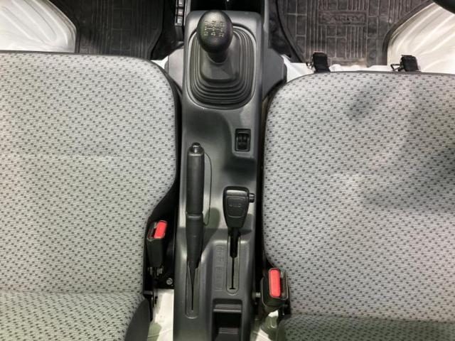 キャリイトラック ４ＷＤ　ＫＣノウハン　新品タイヤ／デジタルインナーミラー／ＥＴＣ／ＡＢＳ／エアバッグ　運転席／エアバッグ　助手席／パワーステアリング／マニュアルエアコン／ユーザー買取車／最大積載量３５０ｋｇ／アクセサリーソケット／ラジオ（13枚目）
