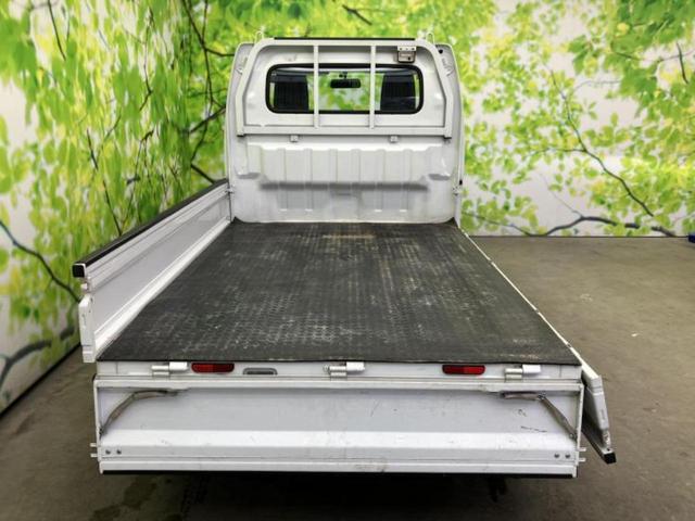 キャリイトラック ４ＷＤ　ＫＣノウハン　新品タイヤ／デジタルインナーミラー／ＥＴＣ／ＡＢＳ／エアバッグ　運転席／エアバッグ　助手席／パワーステアリング／マニュアルエアコン／ユーザー買取車／最大積載量３５０ｋｇ／アクセサリーソケット／ラジオ（22枚目）