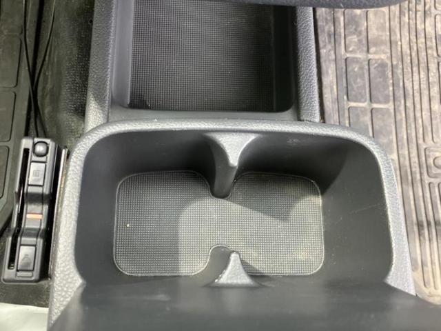 キャリイトラック ４ＷＤ　ＫＣノウハン　新品タイヤ／デジタルインナーミラー／ＥＴＣ／ＡＢＳ／エアバッグ　運転席／エアバッグ　助手席／パワーステアリング／マニュアルエアコン／ユーザー買取車／最大積載量３５０ｋｇ／アクセサリーソケット／ラジオ（25枚目）