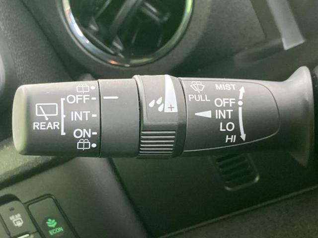 N-BOXカスタム ブラックスタイル 純正 8インチ ナビ/ホンダセンシング/両側電動スライドドア/シートヒーター 前席/車線逸脱防止支援システム/登録済未使用車/ヘッドランプ LED/Bluetooth接続/EBD付ABS バックカメラ(17枚目)