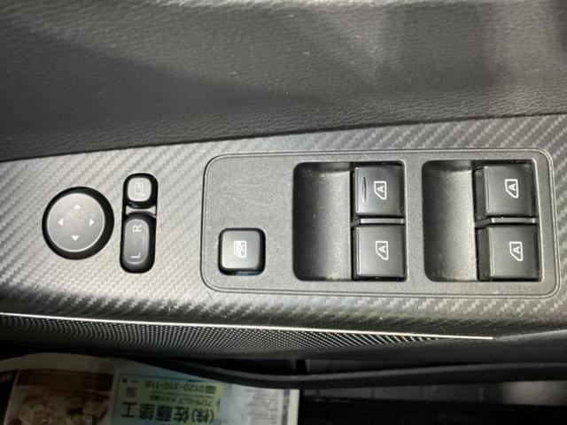 デリカD:5 4WD P 保証書/純正 10インチ SDナビ/フリップダウンモニター/衝突安全装置/両側電動スライドドア/シートヒーター/マルチアラウンドモニター/車線逸脱防止支援システム/シート 合皮/電動バックドア 4WD(30枚目)