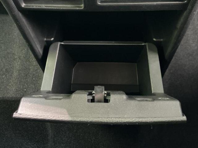 デリカD:5 4WD P 保証書/純正 10インチ SDナビ/フリップダウンモニター/衝突安全装置/両側電動スライドドア/シートヒーター/マルチアラウンドモニター/車線逸脱防止支援システム/シート 合皮/電動バックドア 4WD(38枚目)