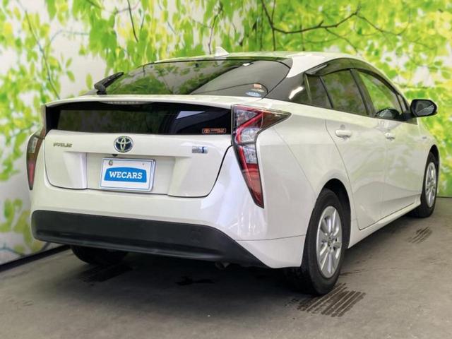 プリウス S 新品タイヤ/保証書/純正 SDナビ/ヘッドランプ LED/Bluetooth接続/ETC/EBD付ABS/横滑り防止装置/バックモニター/フルセグTV/DVD/エアバッグ 運転席 バックカメラ(3枚目)