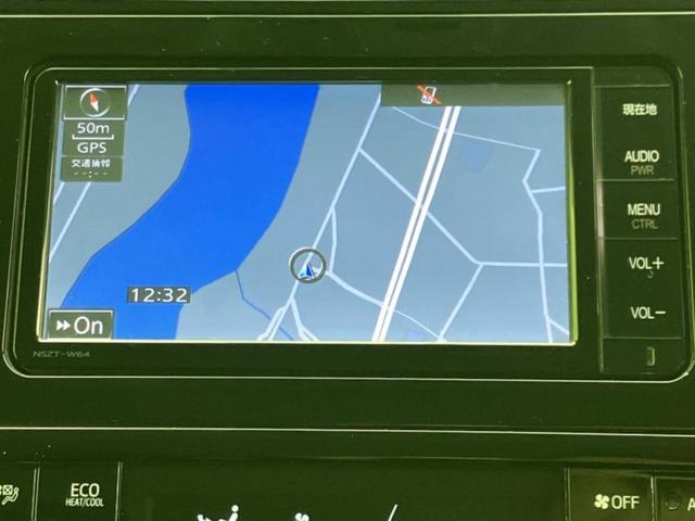 プリウス S 新品タイヤ/保証書/純正 SDナビ/ヘッドランプ LED/Bluetooth接続/ETC/EBD付ABS/横滑り防止装置/バックモニター/フルセグTV/DVD/エアバッグ 運転席 バックカメラ(10枚目)