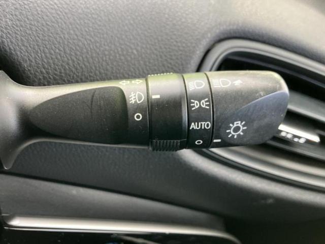 プリウス S 新品タイヤ/保証書/純正 SDナビ/ヘッドランプ LED/Bluetooth接続/ETC/EBD付ABS/横滑り防止装置/バックモニター/フルセグTV/DVD/エアバッグ 運転席 バックカメラ(16枚目)