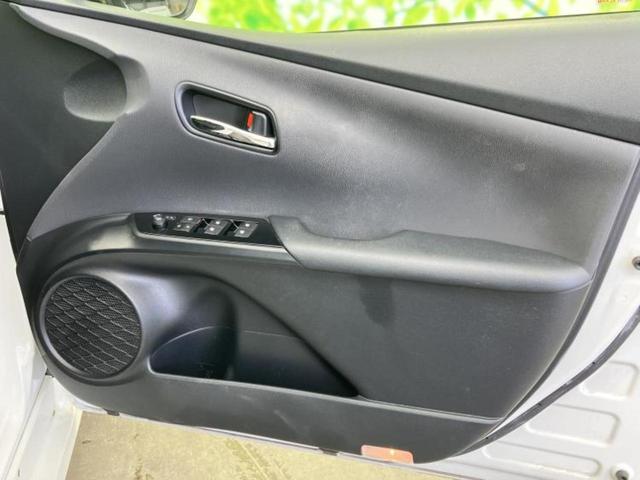 プリウス S 新品タイヤ/保証書/純正 SDナビ/ヘッドランプ LED/Bluetooth接続/ETC/EBD付ABS/横滑り防止装置/バックモニター/フルセグTV/DVD/エアバッグ 運転席 バックカメラ(19枚目)