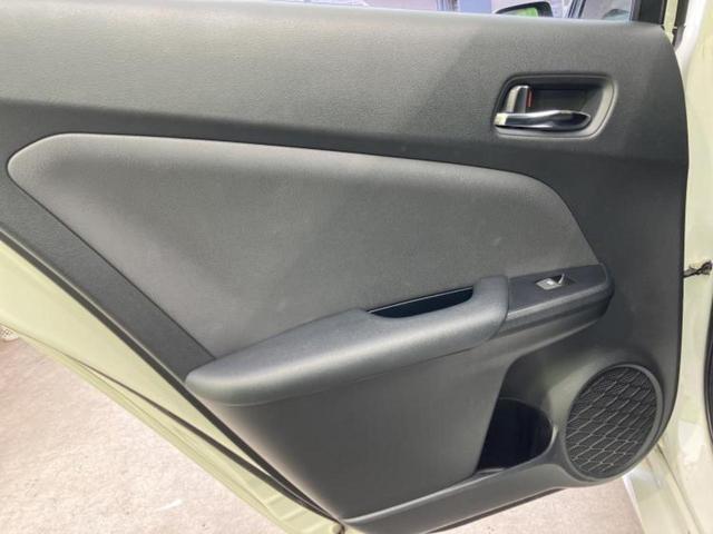 プリウス S 新品タイヤ/保証書/純正 SDナビ/ヘッドランプ LED/Bluetooth接続/ETC/EBD付ABS/横滑り防止装置/バックモニター/フルセグTV/DVD/エアバッグ 運転席 バックカメラ(22枚目)