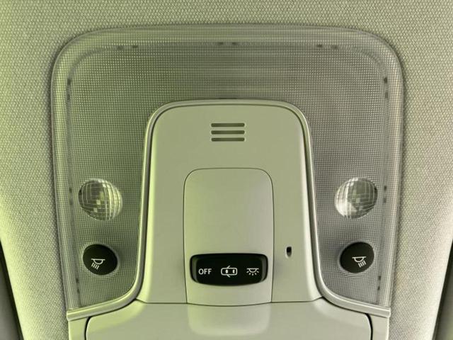 プリウス S 新品タイヤ/保証書/純正 SDナビ/ヘッドランプ LED/Bluetooth接続/ETC/EBD付ABS/横滑り防止装置/バックモニター/フルセグTV/DVD/エアバッグ 運転席 バックカメラ(27枚目)