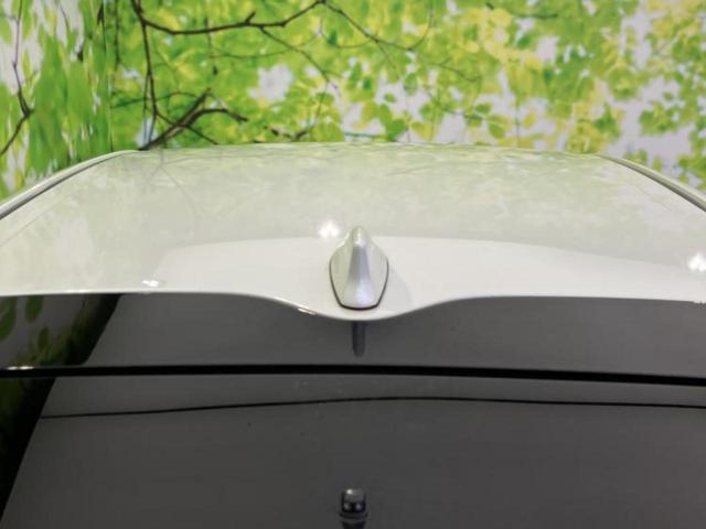 プリウス S 新品タイヤ/保証書/純正 SDナビ/ヘッドランプ LED/Bluetooth接続/ETC/EBD付ABS/横滑り防止装置/バックモニター/フルセグTV/DVD/エアバッグ 運転席 バックカメラ(40枚目)