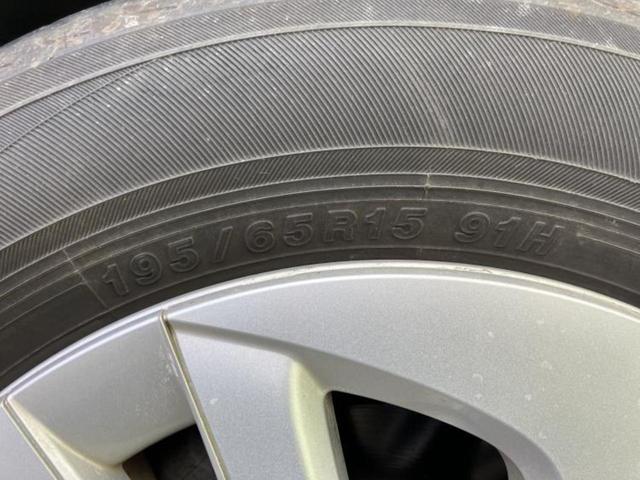 プリウス S 新品タイヤ/保証書/純正 SDナビ/ヘッドランプ LED/Bluetooth接続/ETC/EBD付ABS/横滑り防止装置/バックモニター/フルセグTV/DVD/エアバッグ 運転席 バックカメラ(43枚目)