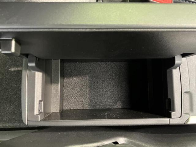 ヴォクシー ハイブリッドS-Z 保証書/ディスプレイオーディオ+ナビ/デジタルインナーミラー/衝突安全装置/両側電動スライドドア/シートヒーター 前席/車線逸脱防止支援システム/シート ハーフレザー/ヘッドランプ LED(29枚目)