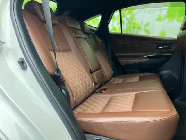 ハリアー プレミアム　新品タイヤ／サンルーフ／純正エアロ／保証書／純正　９インチ　ＳＤナビ／衝突安全装置／車線逸脱防止支援システム／シート　ハーフレザー／電動バックドア／ドライブレコーダー　前後／ヘッドランプ　ＬＥＤ（5枚目）