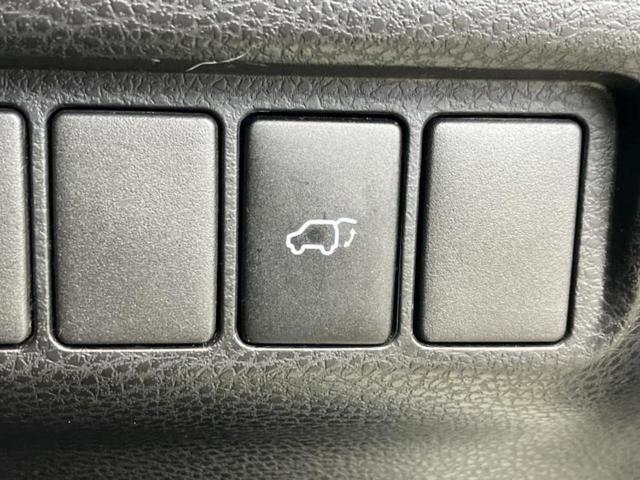 ハリアー プレミアム　新品タイヤ／サンルーフ／純正エアロ／保証書／純正　９インチ　ＳＤナビ／衝突安全装置／車線逸脱防止支援システム／シート　ハーフレザー／電動バックドア／ドライブレコーダー　前後／ヘッドランプ　ＬＥＤ（26枚目）