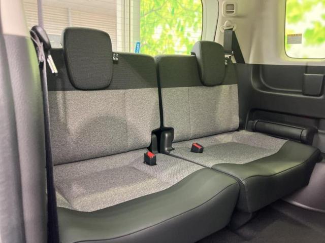 フリード ｅＨＥＶエアーＥＸ　保証書／純正　１１インチ　ナビ／ホンダセンシング／両側電動スライドドア／シートヒーター　前席／車線逸脱防止支援システム／シート　ハーフレザー／登録済未使用車／ヘッドランプ　ＬＥＤ／ＵＳＢジャック（6枚目）