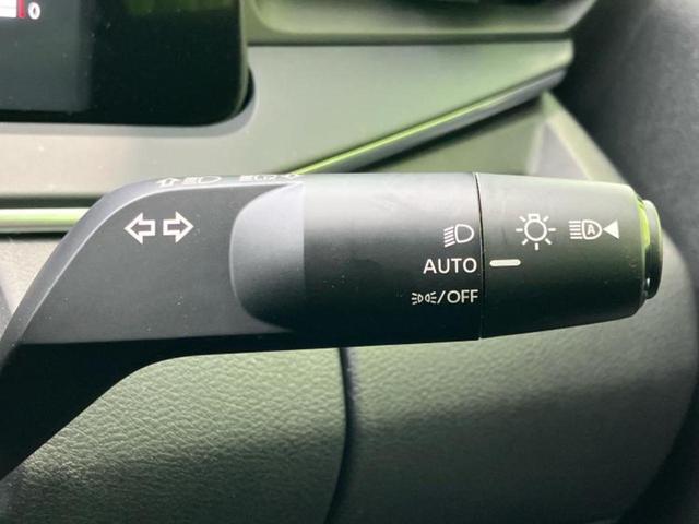 ノート X 新品タイヤ/ディスプレイオーディオ9インチ/インテリジェントルームミラー/エマージェンシーブレーキ/アラウンドビューモニター/車線逸脱防止支援システム/ドライブレコーダー 前後 衝突被害軽減システム(13枚目)