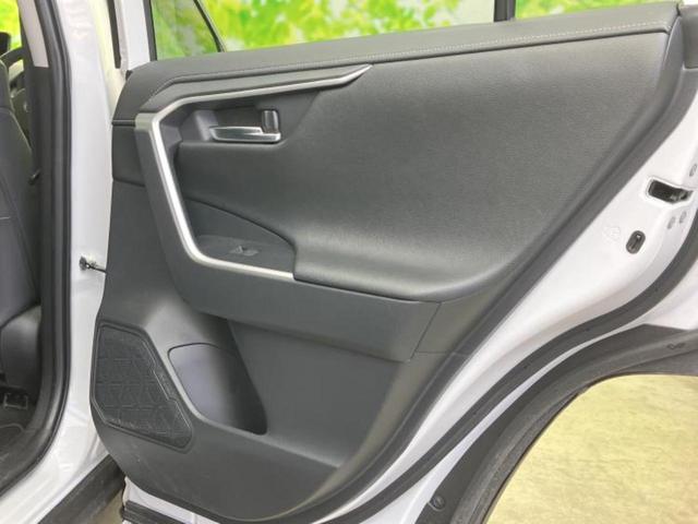 RAV4 4WDハイブリッドG モデリスタエアロ/保証書/ディスプレイオーディオ+ナビ10インチ/デジタルインナーミラー/トヨタセーフティセンス/シートヒーター/パノラミックビューモニター/車線逸脱防止支援システム 全周囲カメラ(20枚目)