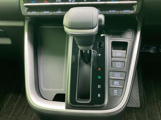 ノア ハイブリッドＳ－Ｚ　保証書／ディスプレイオーディオ＋ナビ１０．５インチ／フリップダウンモニター　純正　１３．２インチ／トヨタセーフティセンス／両側電動スライドドア／シートヒーター　前席　衝突被害軽減システム　バックカメラ（25枚目）