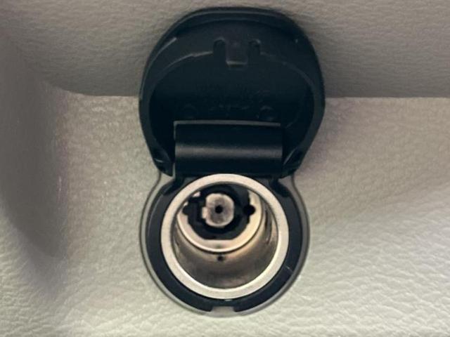 ルークス Ｓ　新品タイヤ／保証書／社外　ＳＤナビ／エマージェンシーブレーキ／車線逸脱防止支援システム／Ｂｌｕｅｔｏｏｔｈ接続／ＥＴＣ／ＥＢＤ付ＡＢＳ／横滑り防止装置／アイドリングストップ／フルセグＴＶ／ＤＶＤ（31枚目）