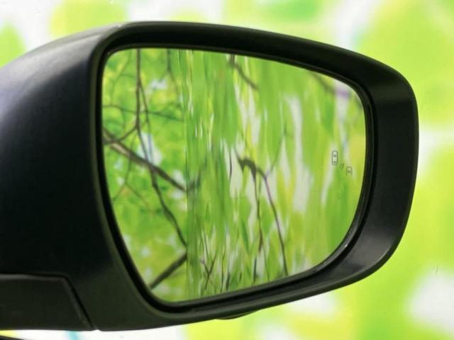 スイフト ハイブリッドＲＳ　新品タイヤ／純正　８インチ　ＳＤナビ／デュアルカメラブレーキサポート（スズキ）／シートヒーター　運転席／全方位モニター用カメラ／車線逸脱防止支援システム／ドライブレコーダー　前後　全周囲カメラ（32枚目）