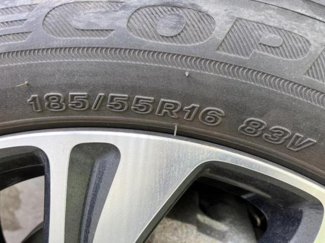 スイフト ハイブリッドＲＳ　新品タイヤ／純正　８インチ　ＳＤナビ／デュアルカメラブレーキサポート（スズキ）／シートヒーター　運転席／全方位モニター用カメラ／車線逸脱防止支援システム／ドライブレコーダー　前後　全周囲カメラ（43枚目）