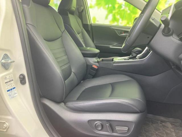 ＲＡＶ４ ４ＷＤ　Ｇ　Ｚパッケージ　新品タイヤ／パノラマルーフ／保証書／ディスプレイオーディオ９インチ／デジタルインナーミラー／衝突安全装置／シートヒーター／全方位モニター／車線逸脱防止支援システム／シート　合皮／電動バックドア　４ＷＤ（4枚目）