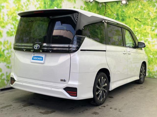 ヴォクシー ハイブリッドＳ－Ｚ　保証書／ディスプレイオーディオ＋ナビ／デジタルインナーミラー／衝突安全装置／両側電動スライドドア／シートヒーター　前席／車線逸脱防止支援システム／シート　ハーフレザー／ヘッドランプ　ＬＥＤ（3枚目）