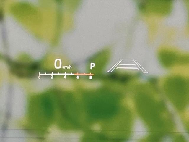 ヴォクシー ハイブリッドＳ－Ｚ　保証書／ディスプレイオーディオ＋ナビ／デジタルインナーミラー／衝突安全装置／両側電動スライドドア／シートヒーター　前席／車線逸脱防止支援システム／シート　ハーフレザー／ヘッドランプ　ＬＥＤ（32枚目）