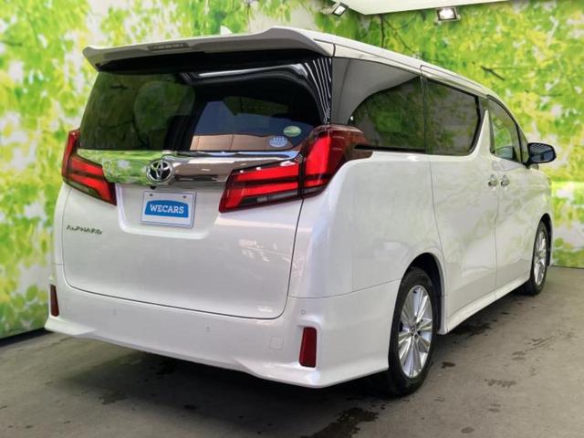 アルファード Ｓ　新品タイヤ／純正　１０インチ　メモリーナビ／フリップダウンモニター　純正　１２．１インチ／トヨタセーフティセンス／両側電動スライドドア／車線逸脱防止支援システム／ドライブレコーダー　前後　バックカメラ（3枚目）