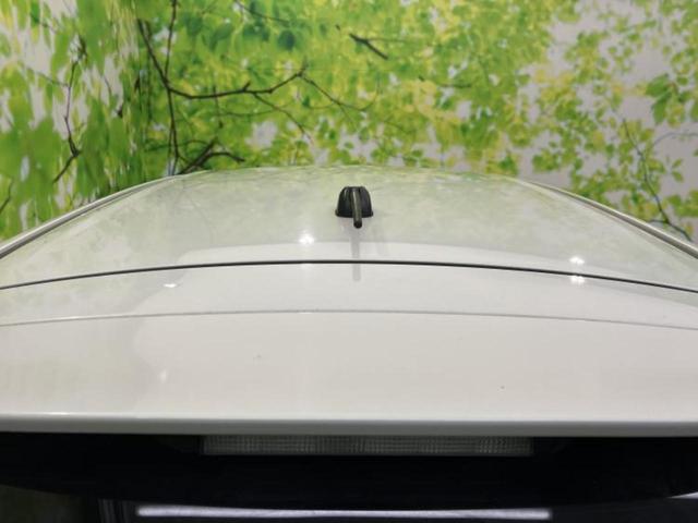 ハイブリッドＲＳ　新品タイヤ／保証書／純正　ＳＤナビ／シートヒーター　運転席／全方位モニター／ヘッドランプ　ＬＥＤ／ＵＳＢジャック／Ｂｌｕｅｔｏｏｔｈ接続／ＥＴＣ／ＥＢＤ付ＡＢＳ／横滑り防止装置（画像42）