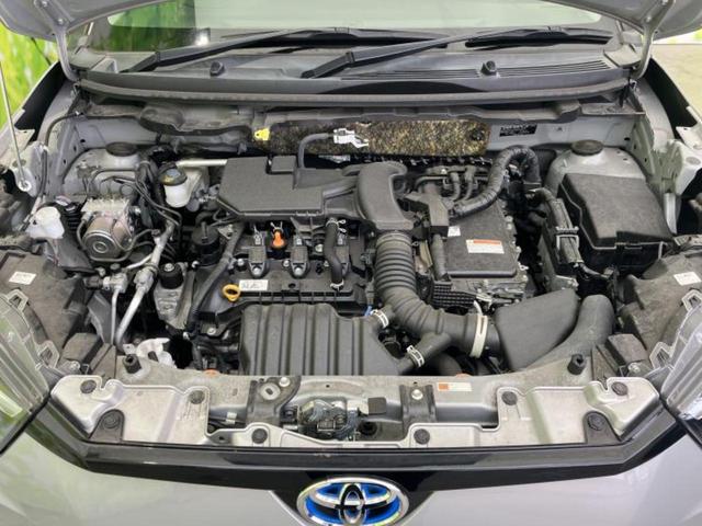 ハイブリッドＺ　新品タイヤ／ディスプレイオーディオ９インチ／衝突安全装置／シートヒーター／車線逸脱防止支援システム／ヘッドランプ　ＬＥＤ／ＵＳＢジャック／Ｂｌｕｅｔｏｏｔｈ接続／ＥＢＤ付ＡＢＳ（画像42）