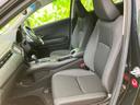 ヴェゼル Ｘ・ホンダセンシング　保証書／純正　ＳＤナビ／ホンダセンシング／車線逸脱防止支援システム／ヘッドランプ　ＬＥＤ／Ｂｌｕｅｔｏｏｔｈ接続／ＥＴＣ／ＥＢＤ付ＡＢＳ／横滑り防止装置／アイドリングストップ／バックモニター（6枚目）