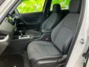フィット ｅＨＥＶホーム　新品タイヤ／保証書／純正　９インチ　ＳＤナビ／ホンダセンシング／車線逸脱防止支援システム／シート　ハーフレザー／ドライブレコーダー　前後／ヘッドランプ　ＬＥＤ／ＵＳＢジャック　衝突被害軽減システム（6枚目）