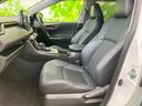 ＲＡＶ４ ４ＷＤハイブリッドアドベンチャーオフロードパッケ２　新品タイヤ／保証書／ディスプレイオーディオ１０インチ／デジタルインナーミラー／トヨタセーフティセンス／シートエアコン／パノラミックビューモニター／車線逸脱防止支援システム／シート　合皮　全周囲カメラ（6枚目）