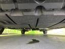 車両前方側の下廻り画像です。エンジン付近から車両中央部までの状態を確認いただけます。◆ご購入前に気になる下廻りの様子を把握したい方は、店頭スタッフまでお問い合わせ下さい。
