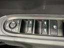 日々の運転を支えるスイッチ類です。直感的に操作でき、快適なドライブを支えます。