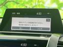 画面には電話機登録の案内が表示され、設定内容を見ながら確認できます。オーディオや各種メニューの情報をまとめて確認でき、日常の操作をサポートしてくれる便利な装備です。
