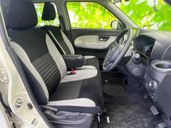 「この車の写真をもっと見たい」「状態が気になる」「この装備はついている？」どんな小さな疑問でもお気軽にお問い合わせください！ 4