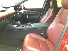 ネットで車を見ていてもイメージが湧かない・・・色々な会社や車がありすぎて何が良いのか分からない・・・そうお考えのお客様！ご相談のみでもＯＫです！ＷＥＣＡＲＳでは中古車購入の基本をお伝えします！ 6